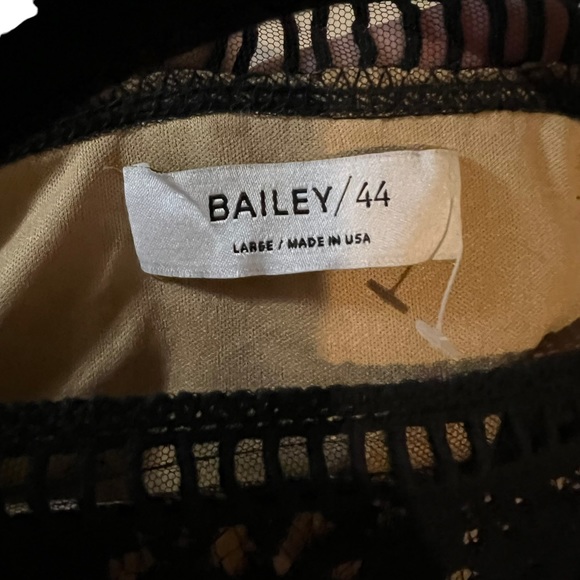 Bailey 44 Silver Spring Black Beige Lace Skirt Small - Picture 4 of 4